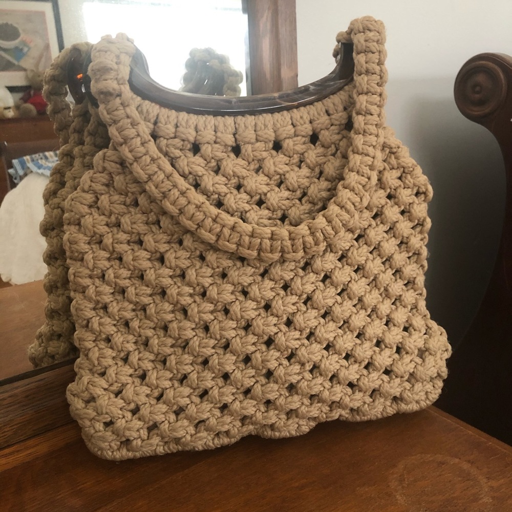 Hemp Woven Hand Bag - Picture 2 of 3